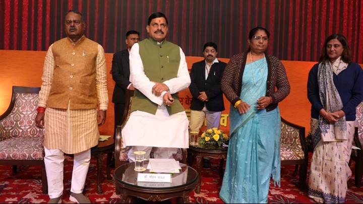 प्रधानमंत्री श्री मोदी के नेतृत्व में संचालित योजनाएं देशवासियों के खुशहाल और स्वस्थ जीवन का मार्ग प्रशस्त करती हैं - मुख्यमंत्री डॉ. मोहन यादव